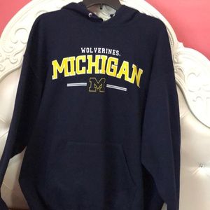 Michigan Wolverines Hooded Sweatshirt